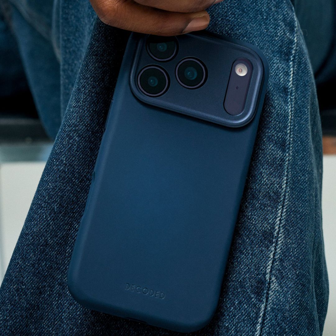 Decoded AntiMicrobial Silicone Backcover for iPhone 17 Pro Max Navy