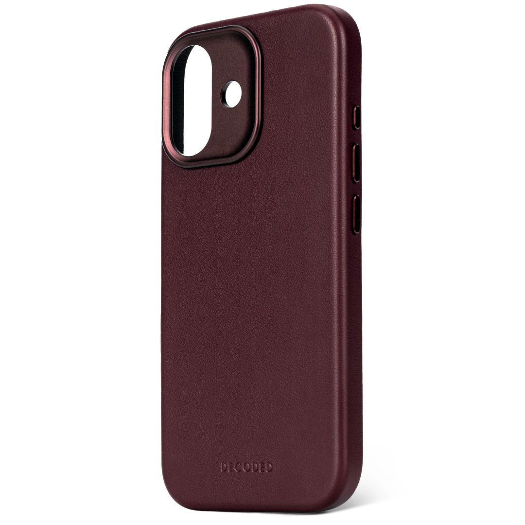 Decoded Leather Backcover for iPhone 17 Dark Ruby