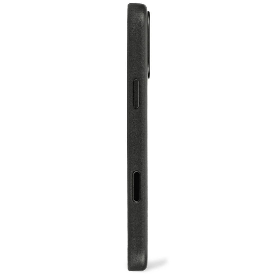 Decoded Leather Backcover for iPhone 17 Pro Black