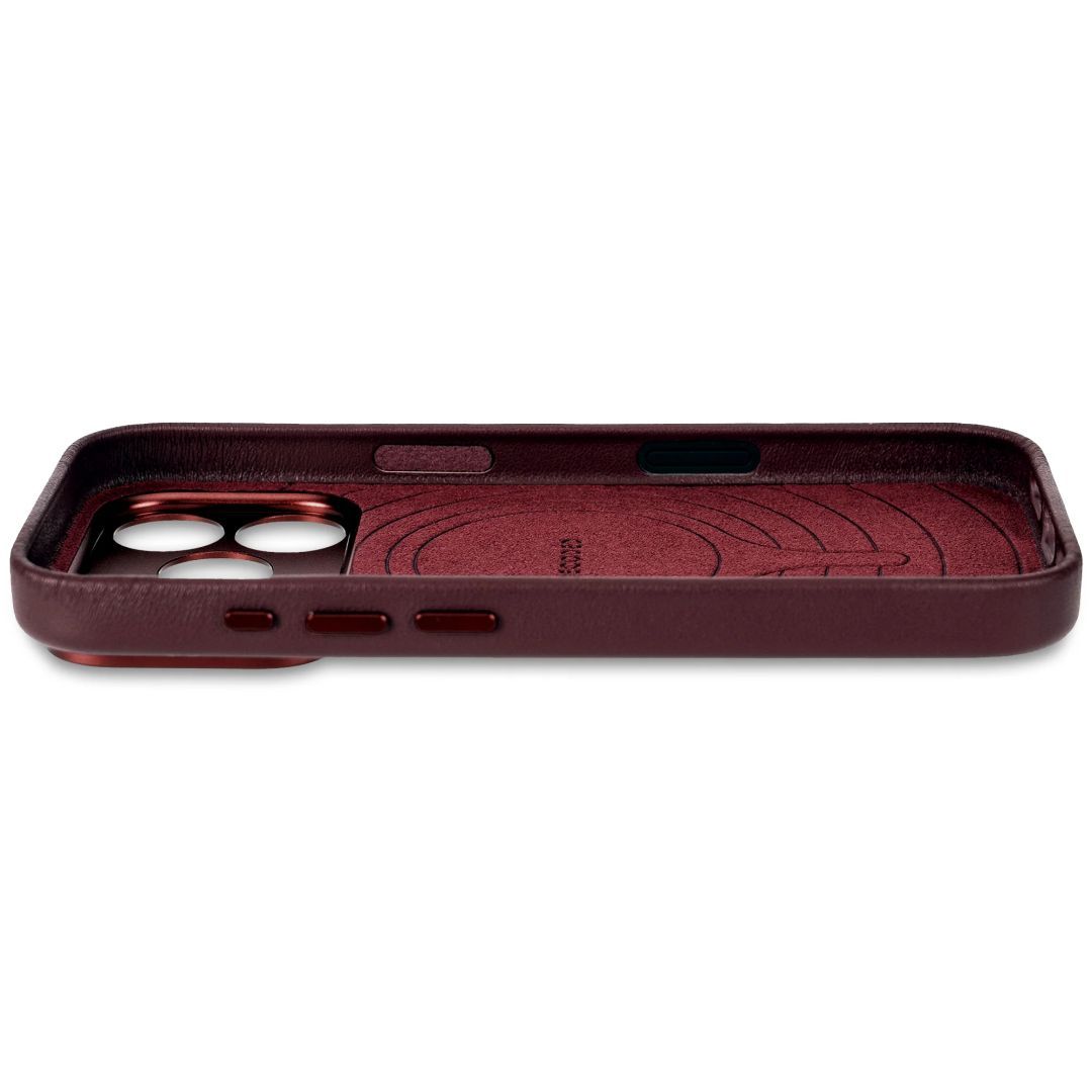 Decoded Leather Backcover iPhone 17 Pro Dark Ruby