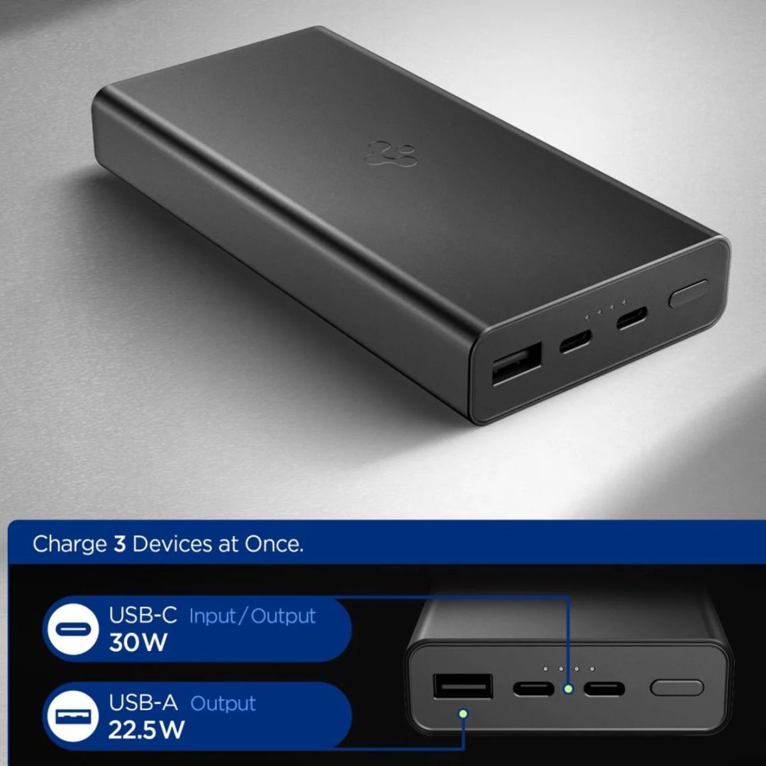 Spigen EA3020 Essential 20000mAh Power Bank Black Spigen EA3020 Essential 20000mAh Power Bank Black