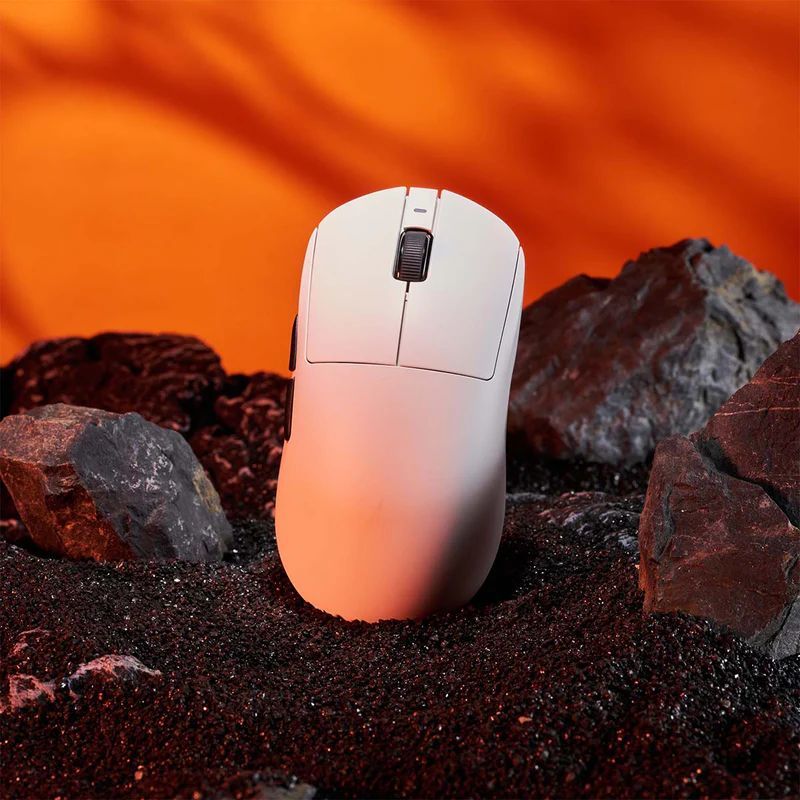 ATK Dragonfly A9 SE Gaming Wireless Bluetooth Mouse White ATK Dragonfly A9 SE Gaming Wireless Bluetooth Mouse White