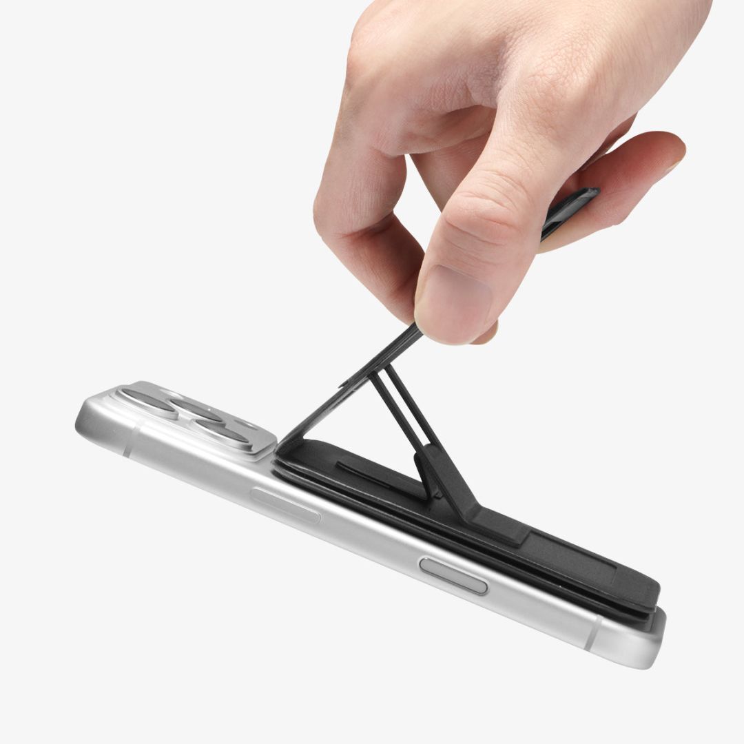 Spigen Slim Fold Tripod MagSafe Wallet 1 Card Black Spigen Slim Fold Tripod MagSafe Wallet 1 Card Black