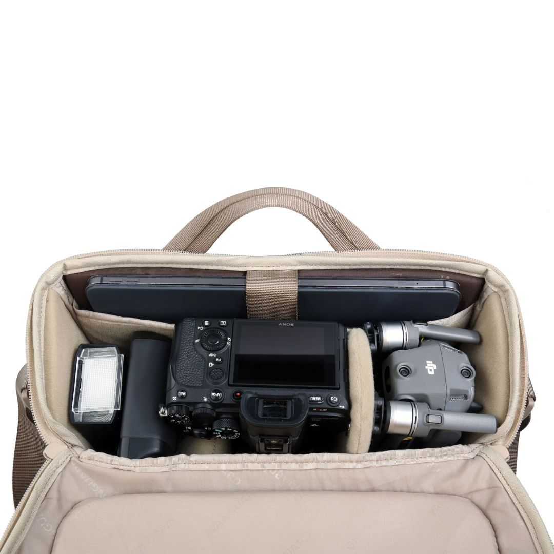 Vanguard Veo range 32M BG 10 Litre Shoulder Bag - Stone Brown Vanguard Veo range 32M BG 10 Litre Shoulder Bag - Stone Brown