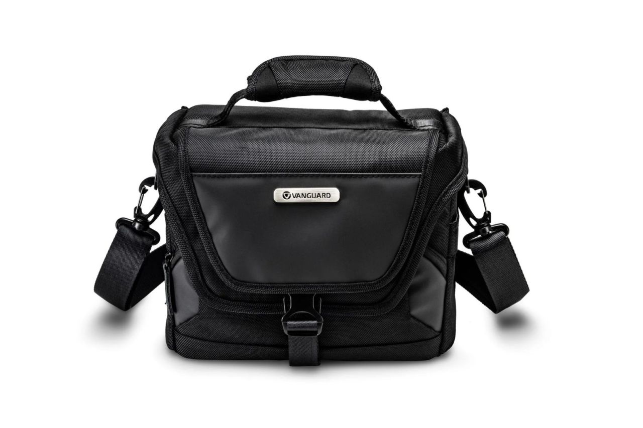 Vanguard Veo Select 22S Shoulder Bag – Black Vanguard Veo Select 22S Shoulder Bag – Black