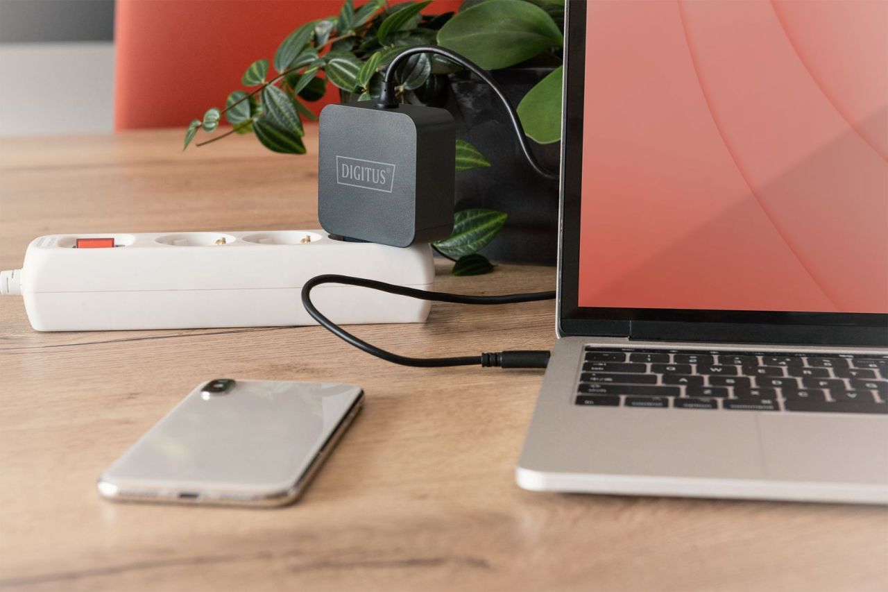 Digitus DA-10071 Notebook charger USB-C 65W Black