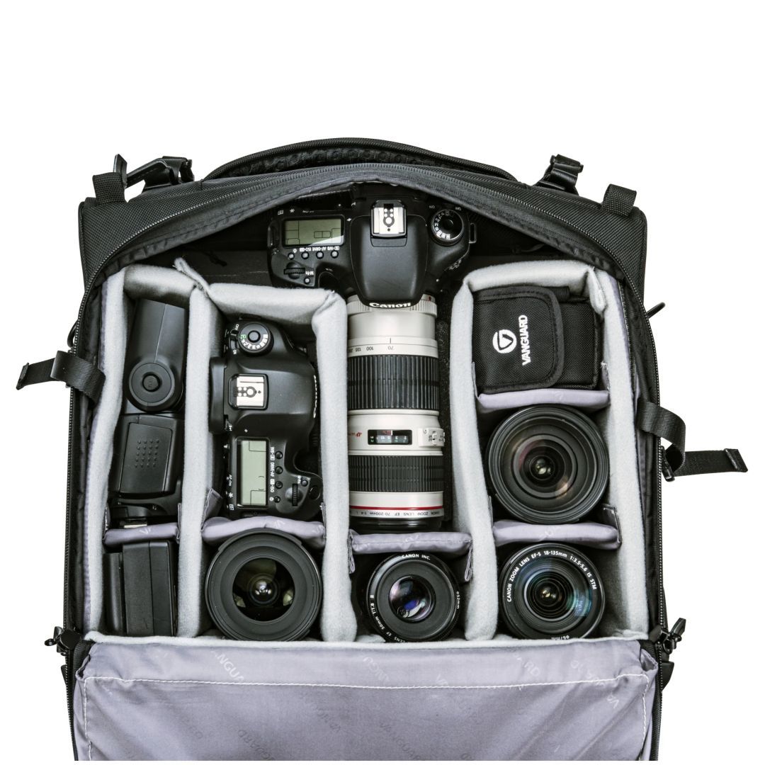 Vanguard VEO Select 42T Trolley Camera Bag – Black Vanguard VEO Select 42T Trolley Camera Bag – Black