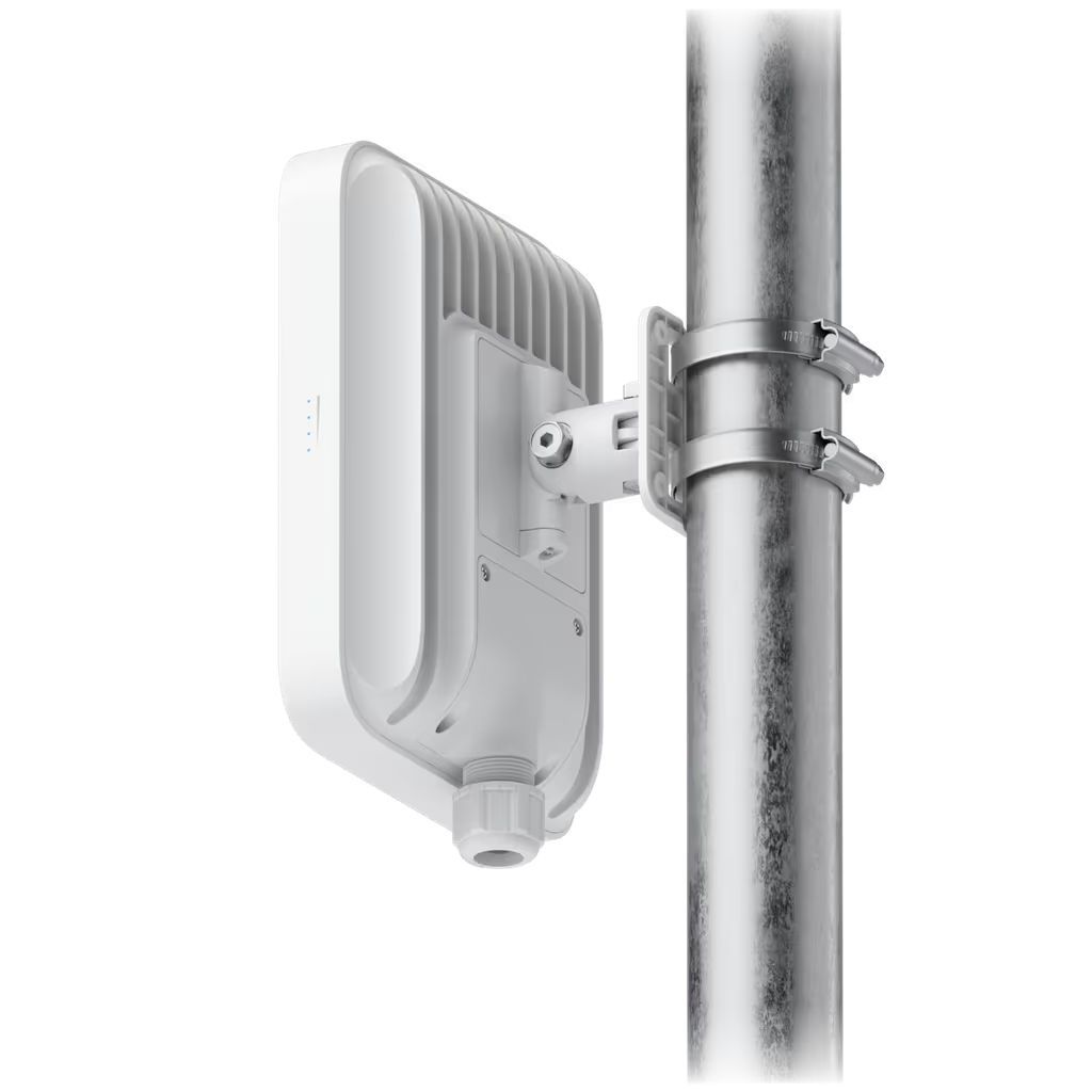 Ubiquiti UniFi 5G Max Outdoor