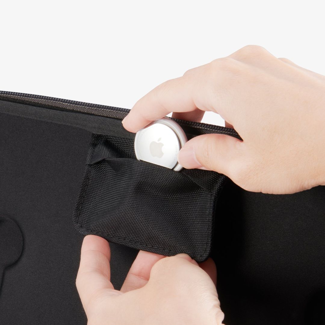 Spigen Klasden Pouch Carrying Case for Sony PlayStation Portal Charcoal Gray Spigen Klasden Pouch Carrying Case for Sony PlayStation Portal Charcoal Gray