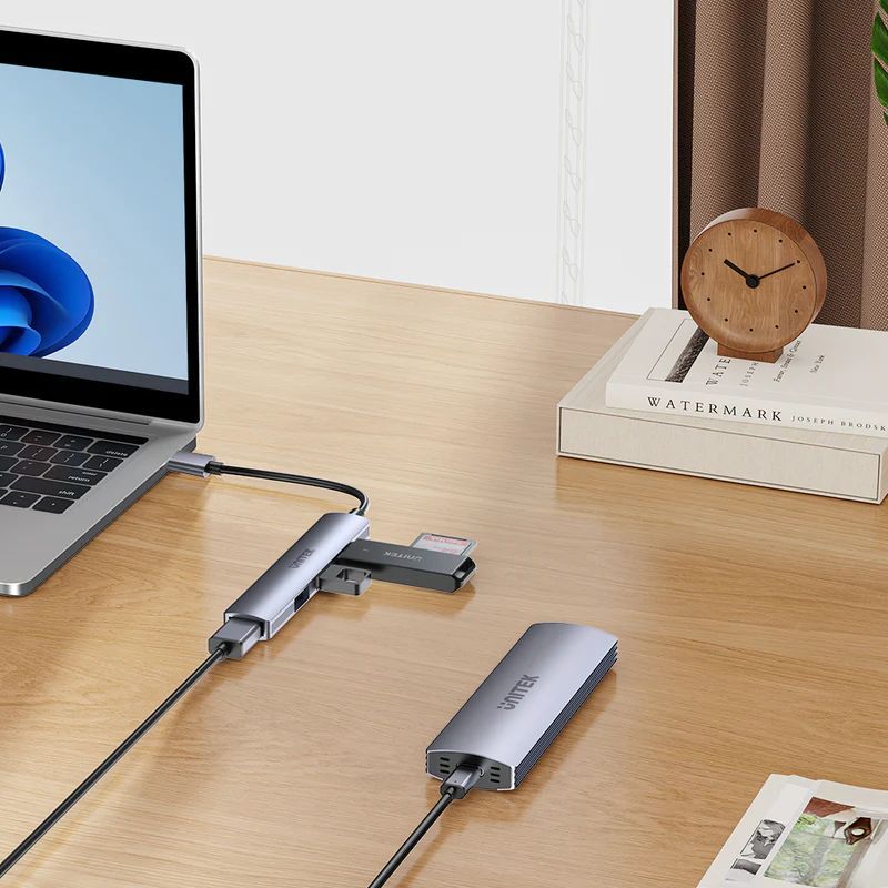 Unitek 4-in-1 USB-A Hub Space Grey