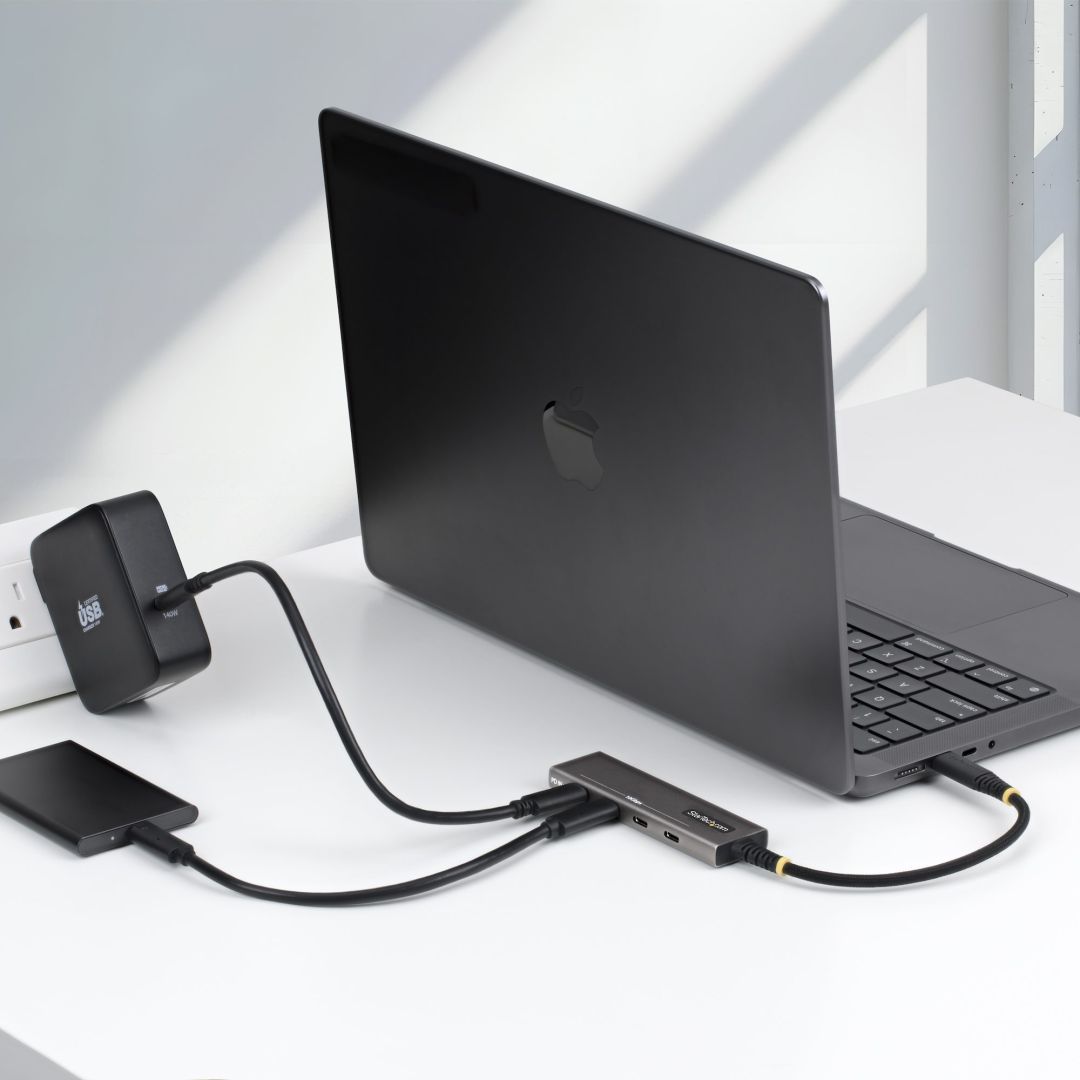 Startech 4-Port USB-C Hub Black