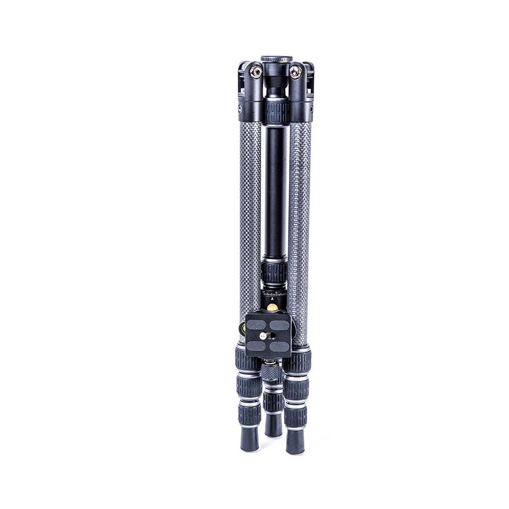Vanguard VESTA TB 204CB Carbon Fibre Travel Tripod Vanguard VESTA TB 204CB Carbon Fibre Travel Tripod