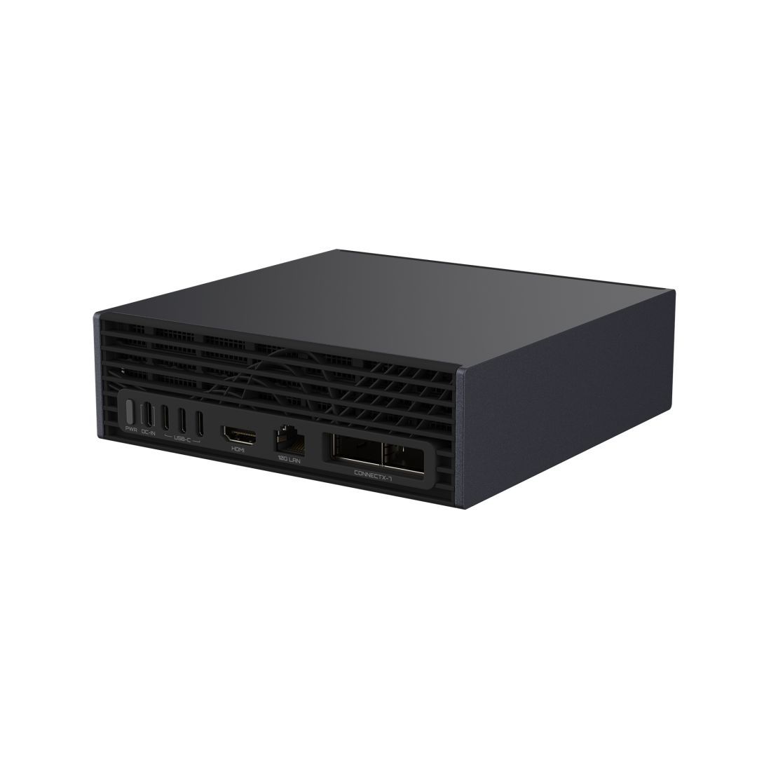 Gigabyte AI TOP ATOM Black