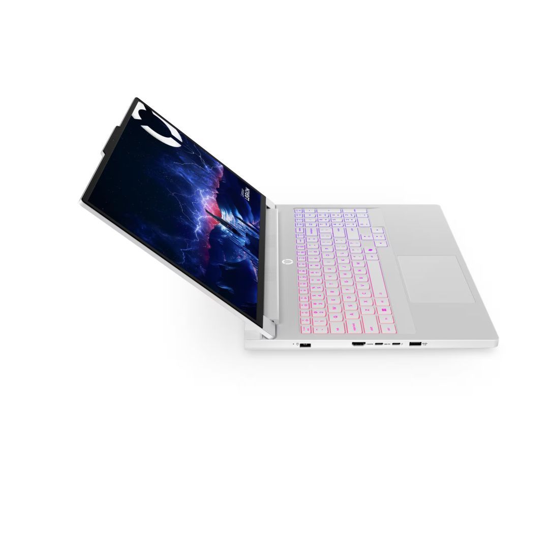 Lenovo Legion Pro 7 Glacier White Lenovo Legion Pro 7 Glacier White