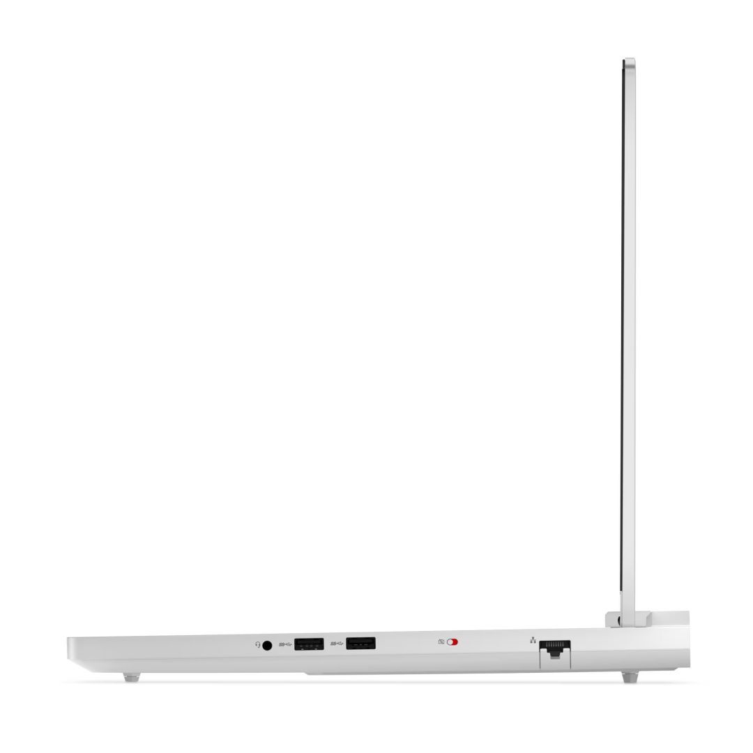Lenovo Legion Pro 7 Glacier White Lenovo Legion Pro 7 Glacier White