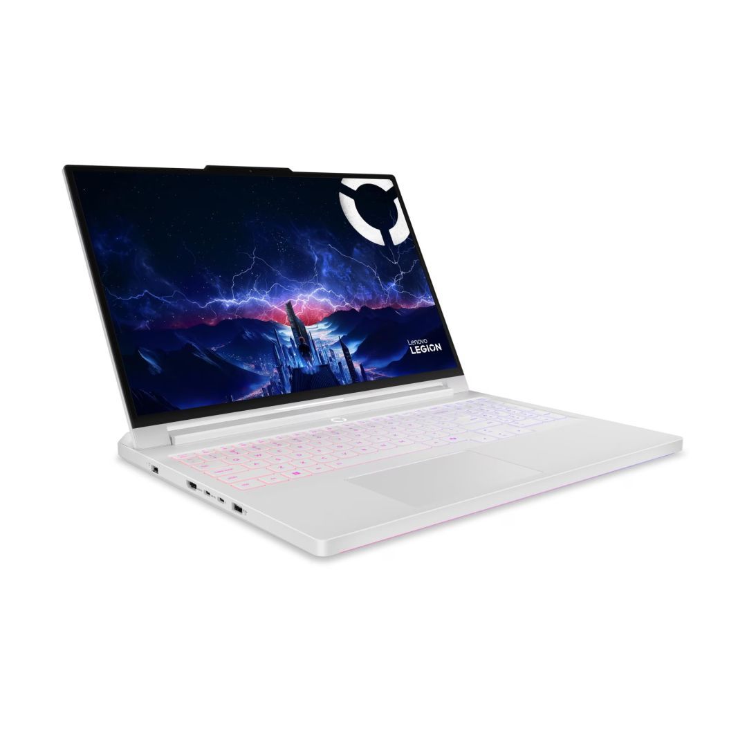 Lenovo Legion Pro 7 Glacier White Lenovo Legion Pro 7 Glacier White