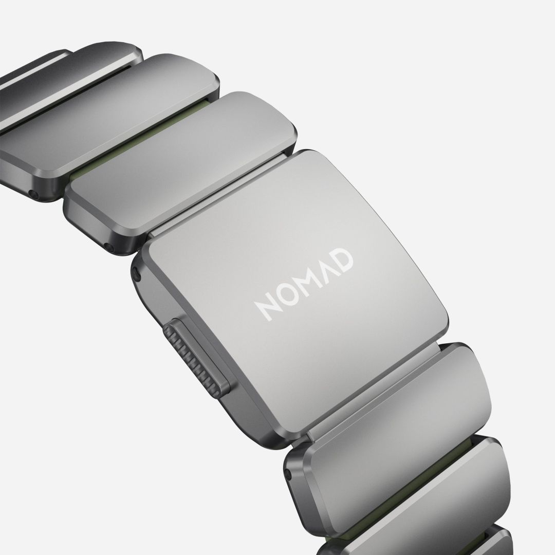 Nomad Stratos Band FKM for AW 45/46/49mm Natural Titanium Forest Green