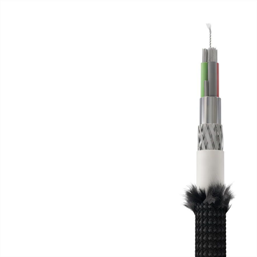 Nomad USB4 USB-C to USB-C braided cable 1m Black Nomad USB4 USB-C to USB-C braided cable 1m Black