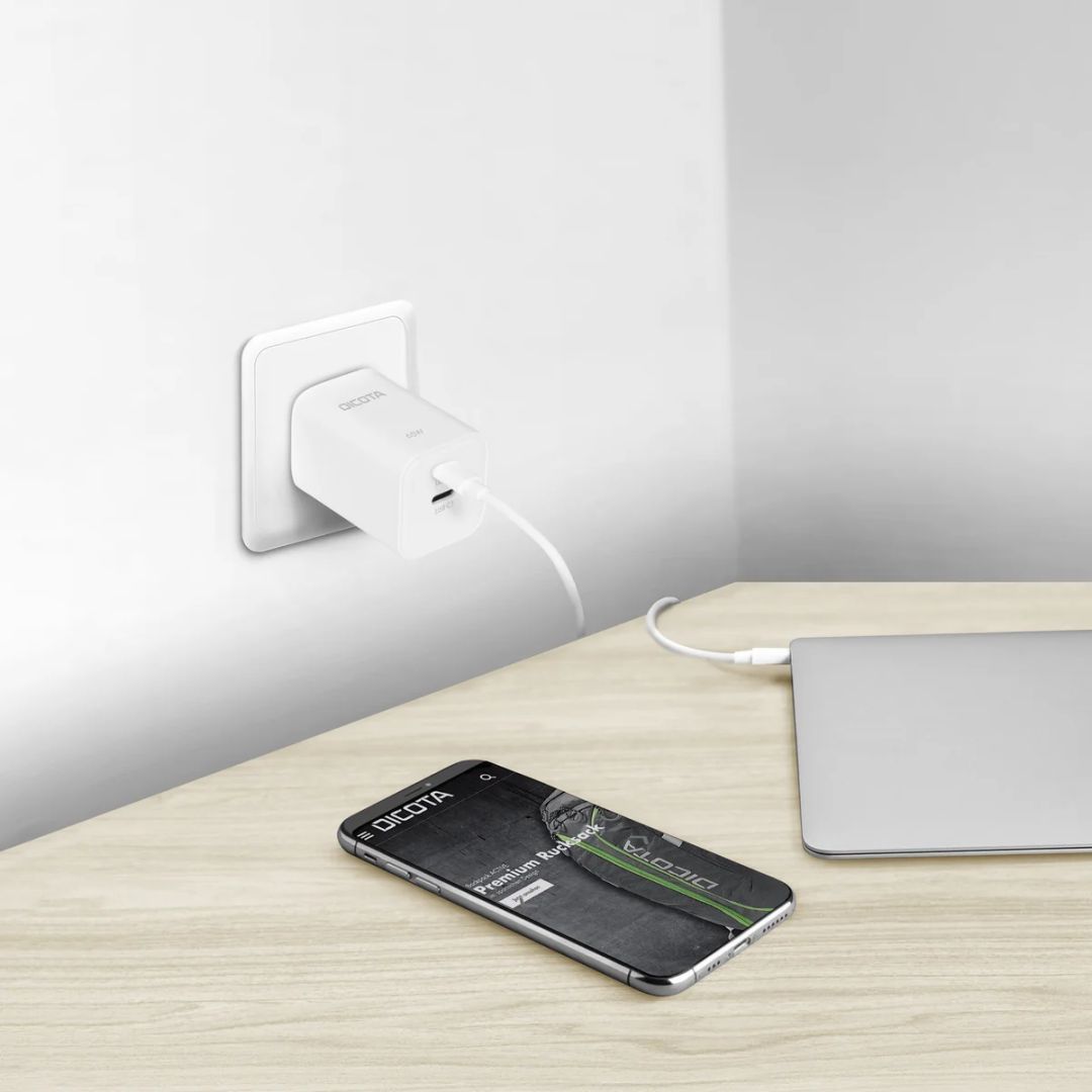 Dicota 2-port GaN Wall Charger (65W) White