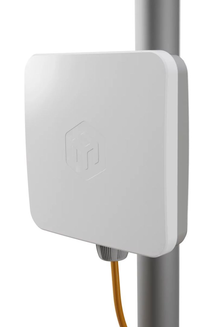 Mikrotik SXTsq Embedded LTE4 Mikrotik SXTsq Embedded LTE4
