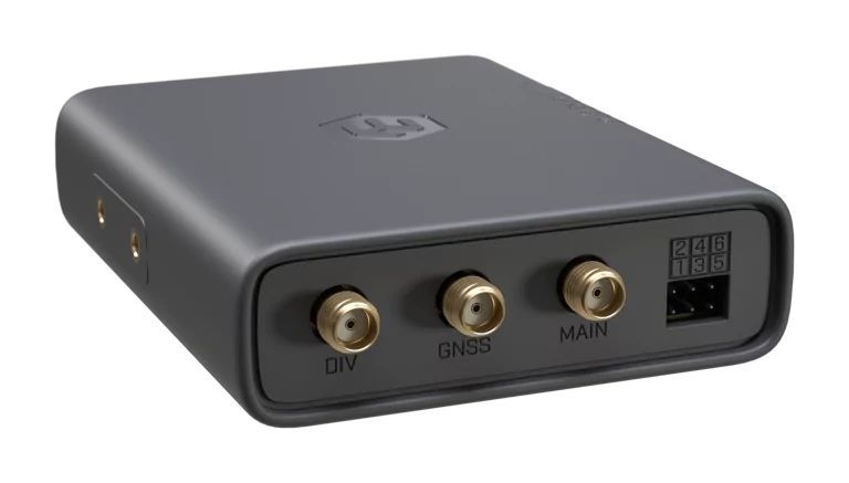 Mikrotik KNOT Embedded LTE4 Mikrotik KNOT Embedded LTE4